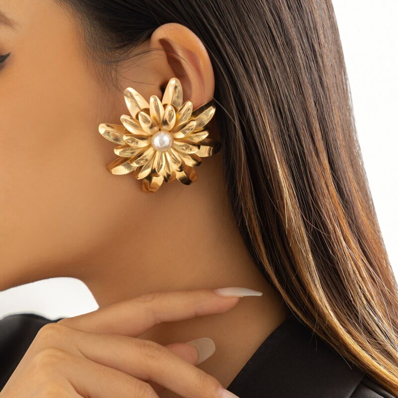 ingesight.z vintage metal gold color flower big earrings for women punk exaggeration fashion pearl statement earrings jewelry