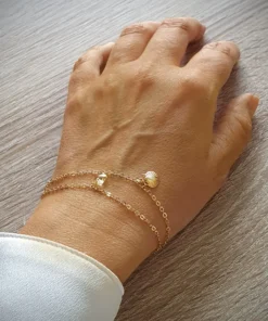 18K gold plated seashell bracelet with yellow crystal butterfly