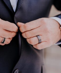 Men’s Ring Tau – Bold, Modern Minimalism